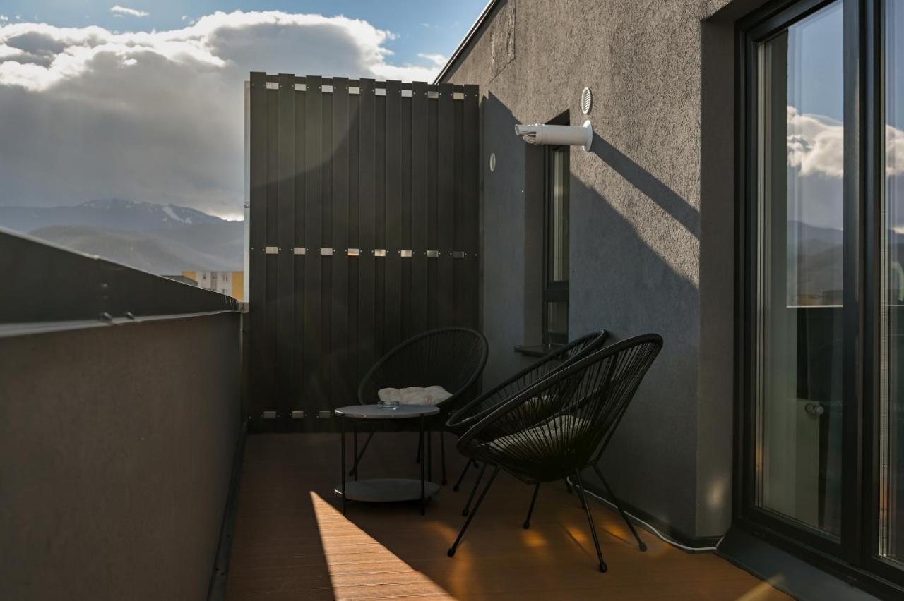 Skylark - Milano Studio With Terrace And Panoramic View Apartment Brasov Exterior photo